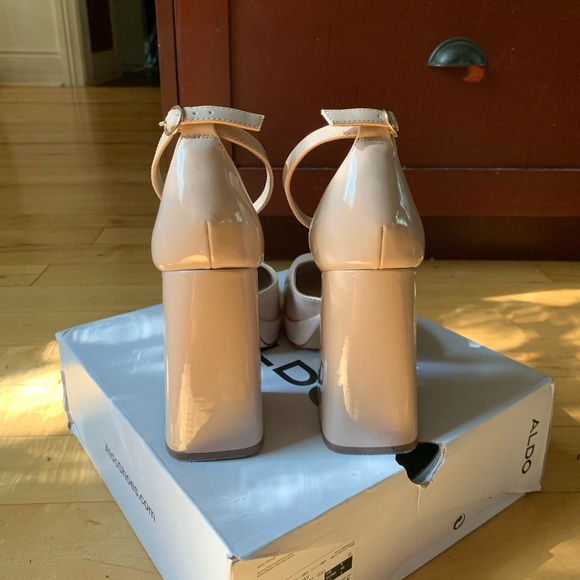 Dusty Pink/Nude Aldo Block Heels - Picture 3 of 4